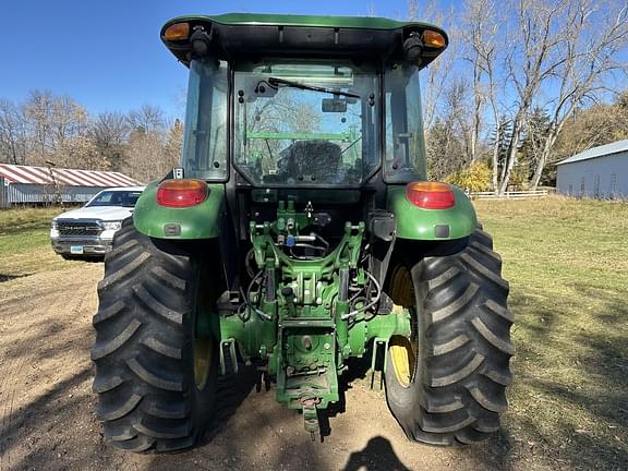 Image of John Deere 5100M equipment image 2