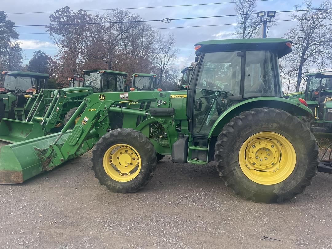 Image of John Deere 5100M Primary image