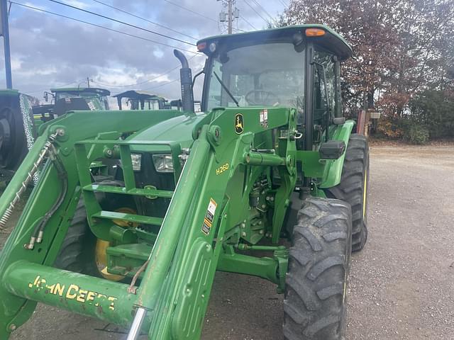 Image of John Deere 5100M equipment image 3