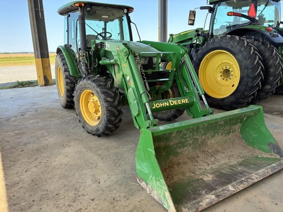 2013 John Deere 5100M Equipment Image0