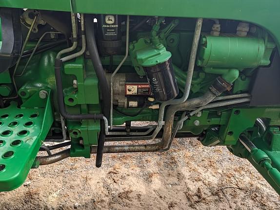 Image of John Deere 5101E equipment image 3