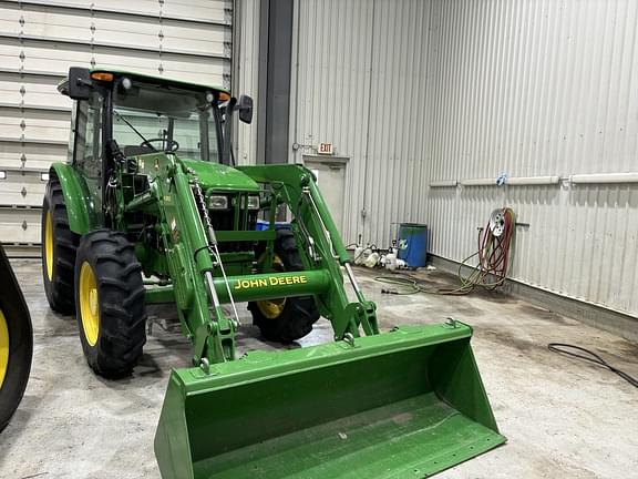 Image of John Deere 5101E equipment image 1