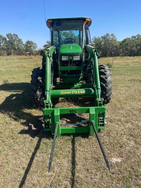 Image of John Deere 5101E equipment image 2