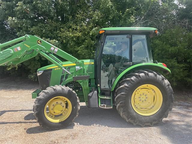 Image of John Deere 5115M equipment image 2