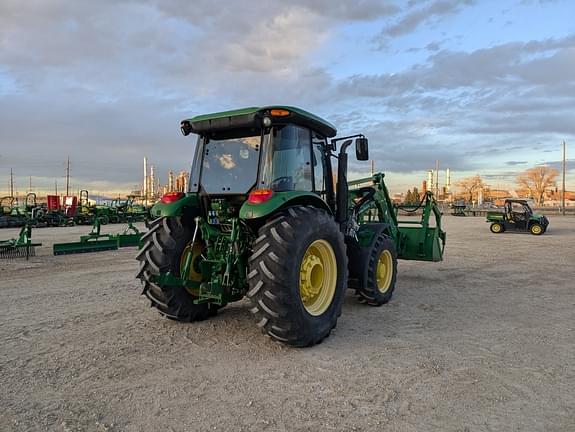 Image of John Deere 5115M equipment image 4