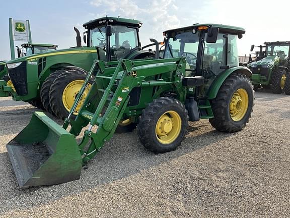 Image of John Deere 5115M equipment image 2