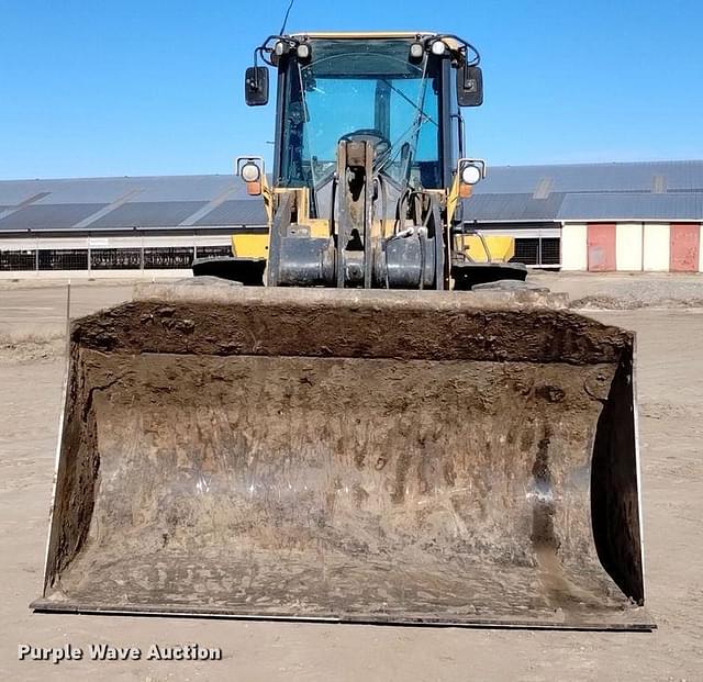 Image of John Deere 524K equipment image 1