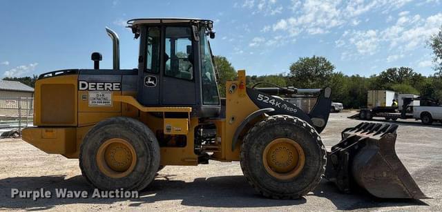 Image of John Deere 524K equipment image 3