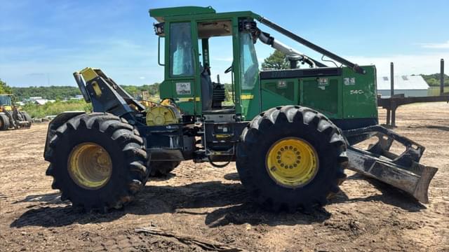 Image of John Deere 540G equipment image 2