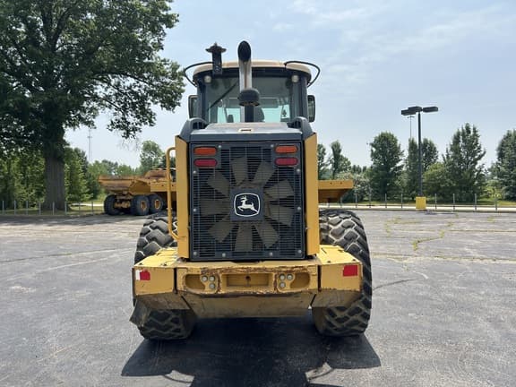 Image of John Deere 544K equipment image 2