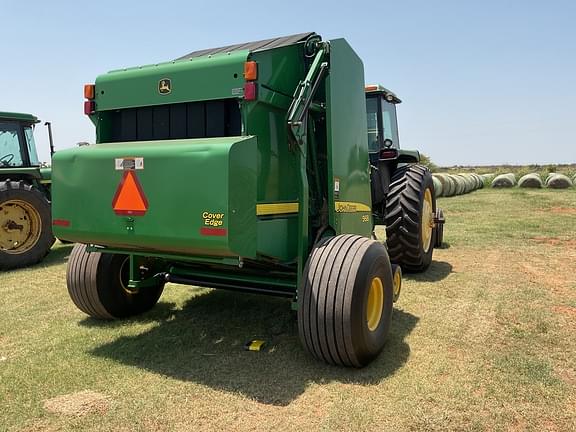 Image of John Deere 568 equipment image 3