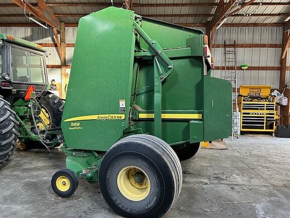 Image of John Deere 569 MegaWide Plus Primary image