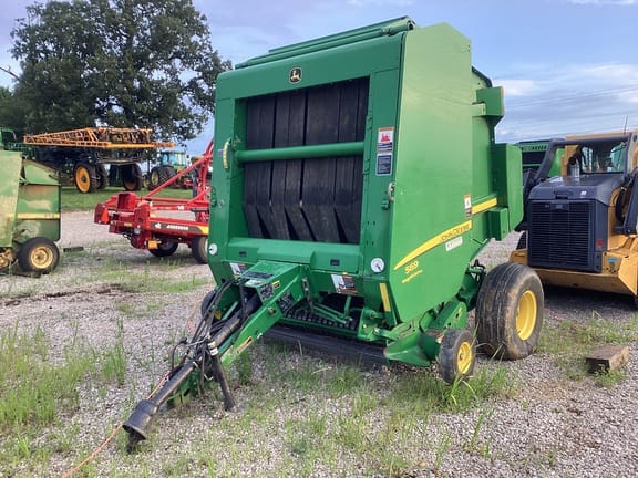 2013 John Deere 569 MegaWide Plus Equipment Image0
