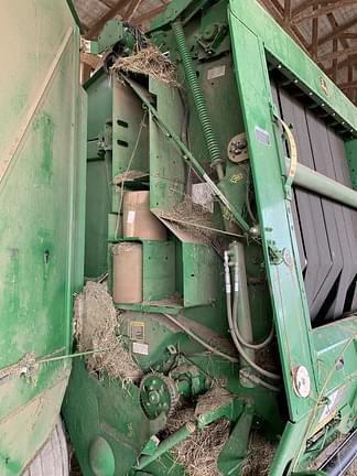 Image of John Deere 569 MegaWide Plus equipment image 4