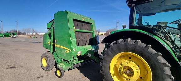 Image of John Deere 569 equipment image 1