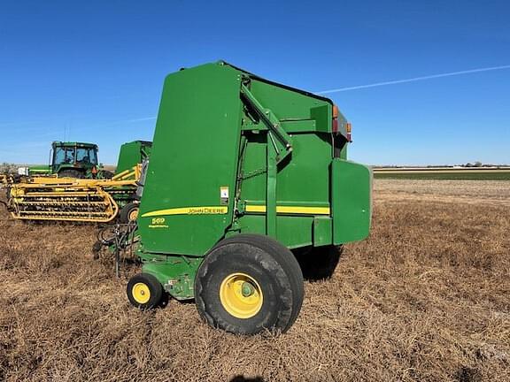 Image of John Deere 569 MegaWide Plus equipment image 3