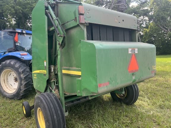 Image of John Deere 569 equipment image 3