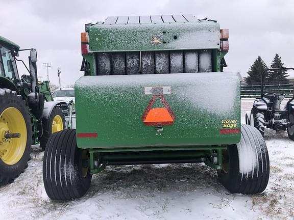 Image of John Deere 569 MegaWide Plus equipment image 4