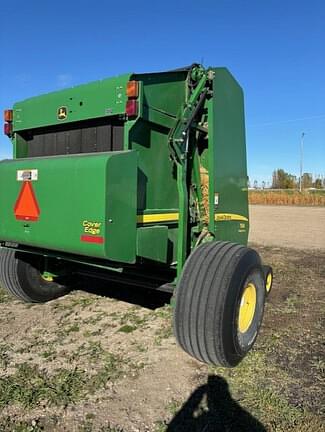 Image of John Deere 569 MegaWide Plus equipment image 3