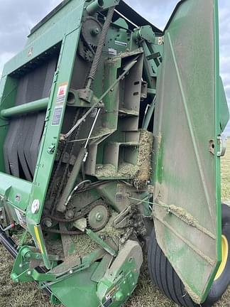 Image of John Deere 569 MegaWide Plus equipment image 1