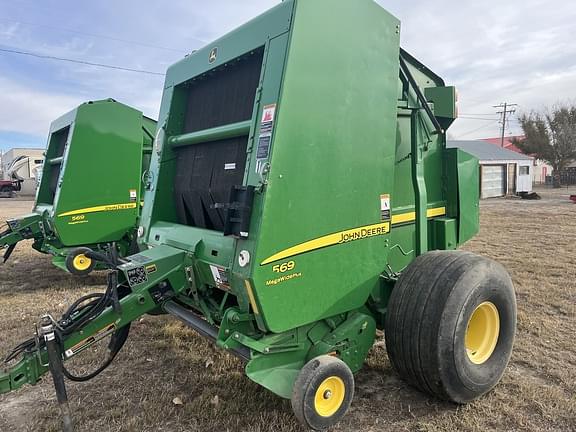 Image of John Deere 569 MegaWide Plus equipment image 4