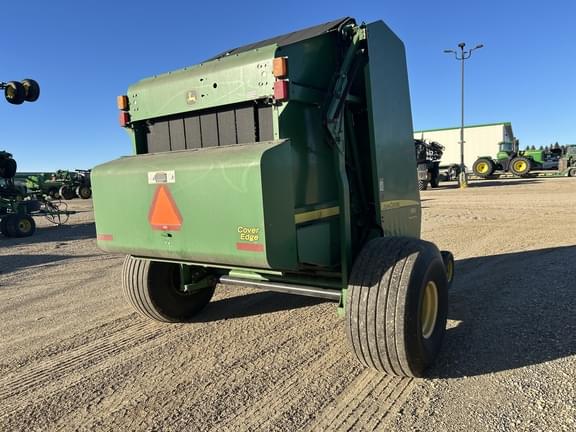 Image of John Deere 569 MegaWide Plus equipment image 2