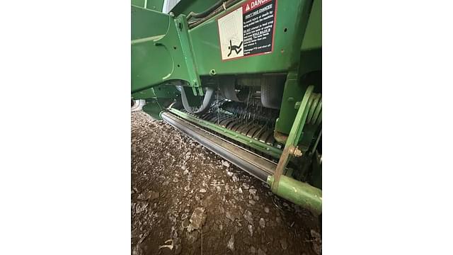 Image of John Deere 569 Premium equipment image 1