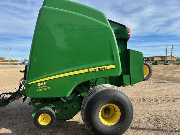 Image of John Deere 569 Premium Primary image