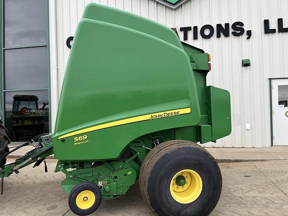 Image of John Deere 569 Premium equipment image 2