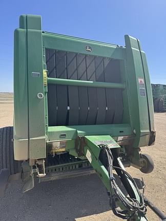Image of John Deere 569 Premium equipment image 1