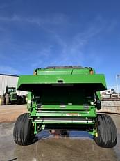 Main image John Deere 569 Premium 8