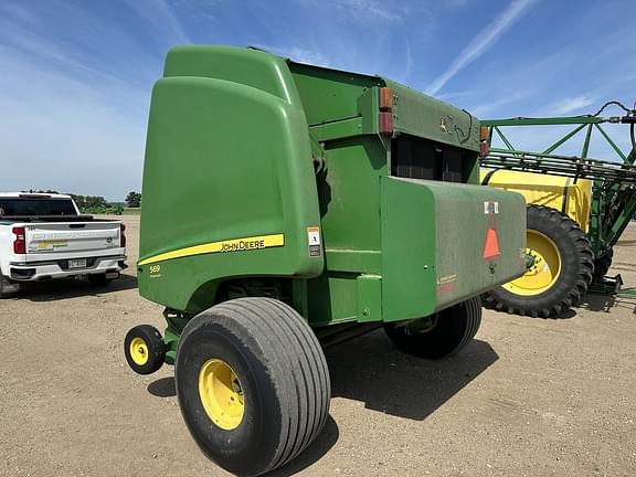 Image of John Deere 569 Premium equipment image 2