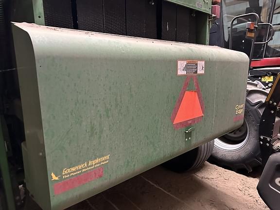 Image of John Deere 569 Premium equipment image 3