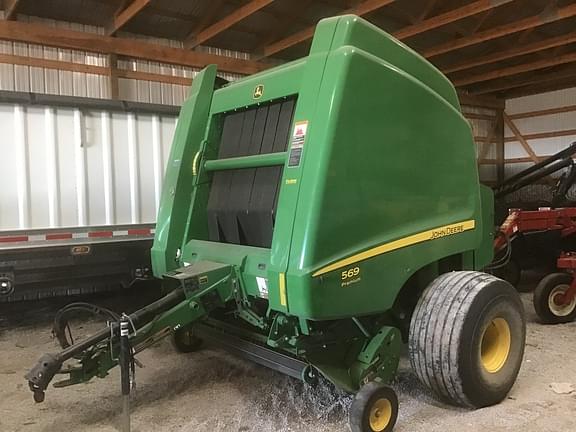 Image of John Deere 569 Premium Image 0