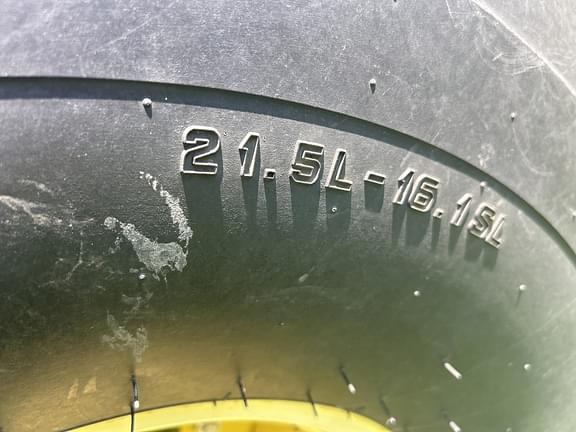 Image of John Deere 569 Premium equipment image 2