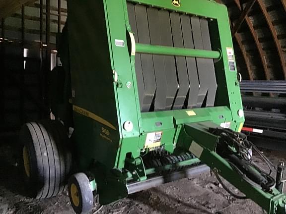 Image of John Deere 569 MegaWide Plus equipment image 1
