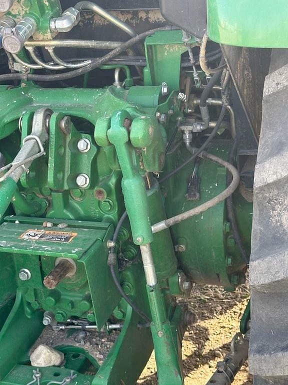 Image of John Deere 5085M Image 1