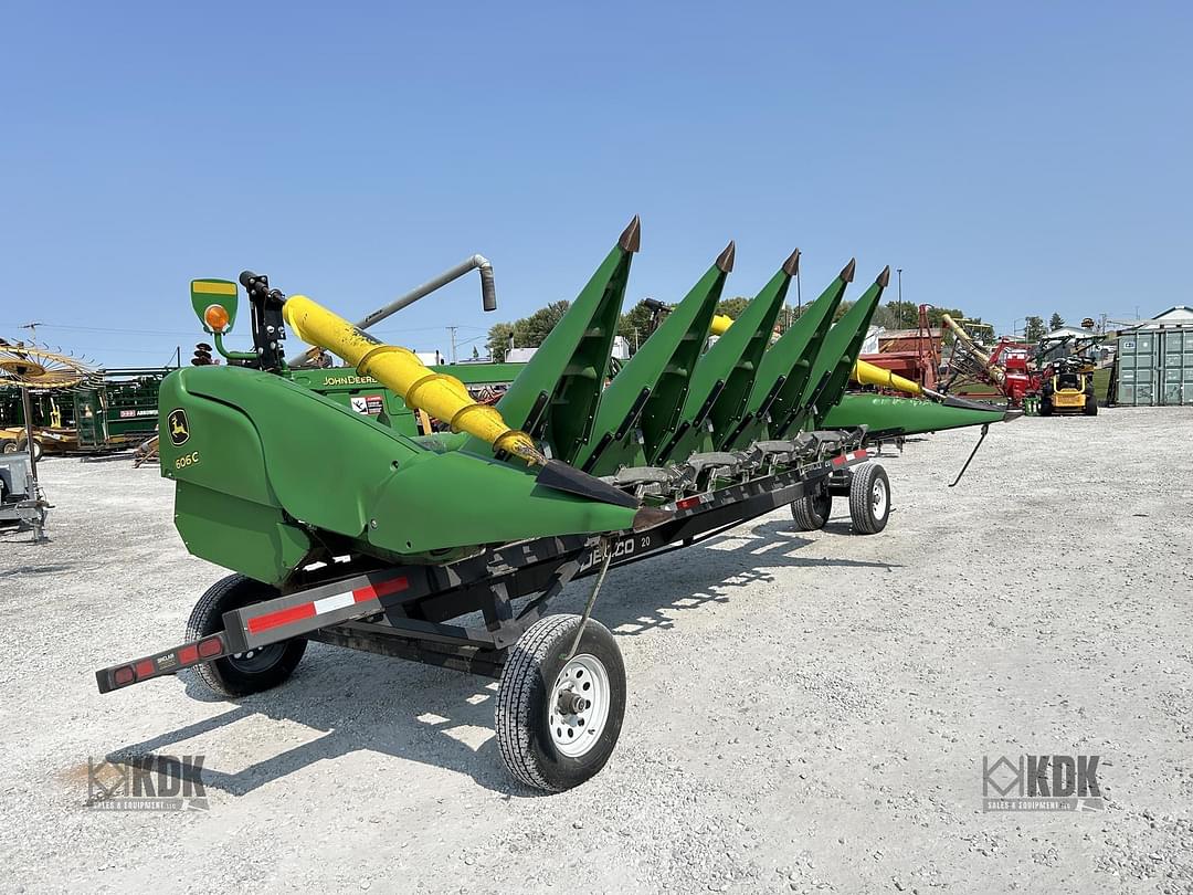 Image of John Deere 606C Primary image