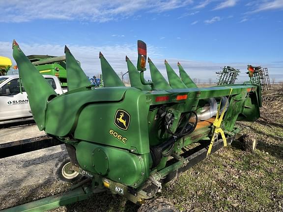 Image of John Deere 606C equipment image 1