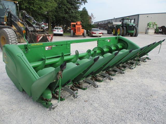 Image of John Deere 608C equipment image 2
