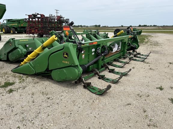 Image of John Deere 608C equipment image 4