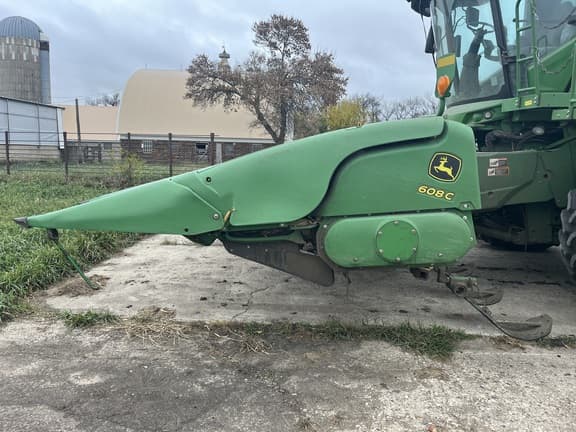 Image of John Deere 608C equipment image 4