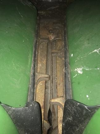 Image of John Deere 608C equipment image 2