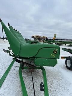 Image of John Deere 608C equipment image 3