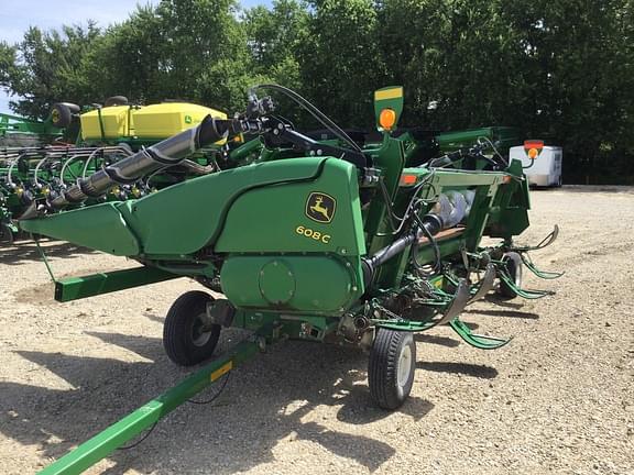 Image of John Deere 608C equipment image 1