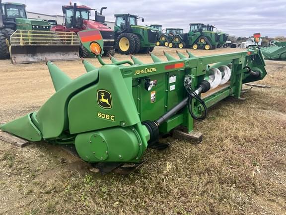Image of John Deere 608C equipment image 3