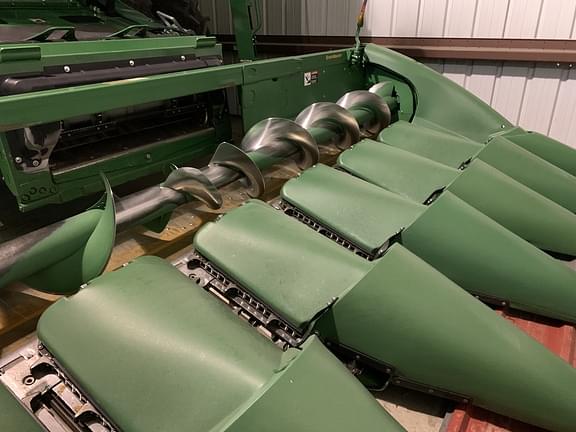 Image of John Deere 608C equipment image 1
