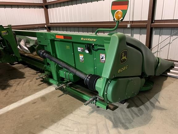 Image of John Deere 608C equipment image 2
