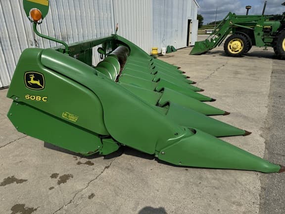Image of John Deere 608C equipment image 4