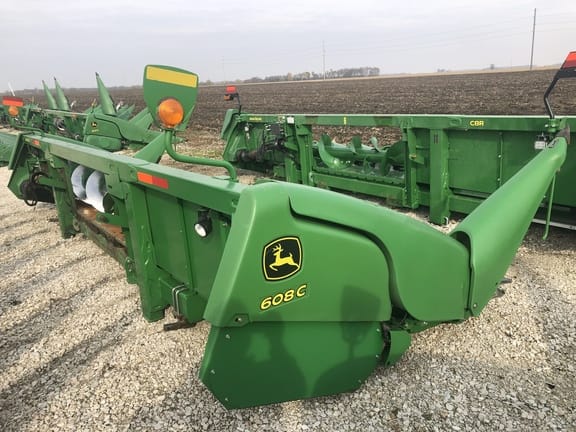 Main image John Deere 608C